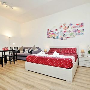 Studio met een King Size Bed